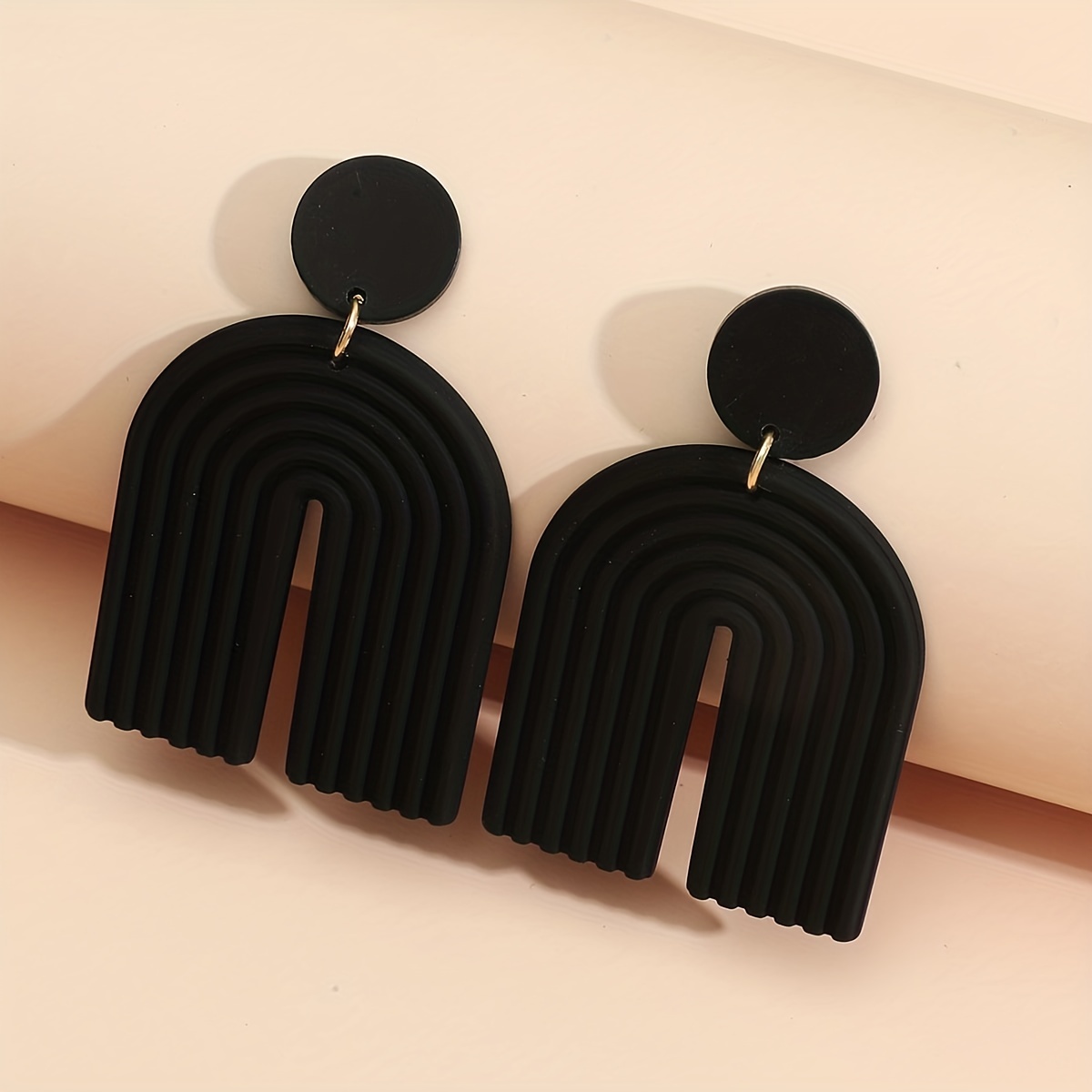 Vintage Bohemian Round & U Shaped Acrylic Dangle Earrings